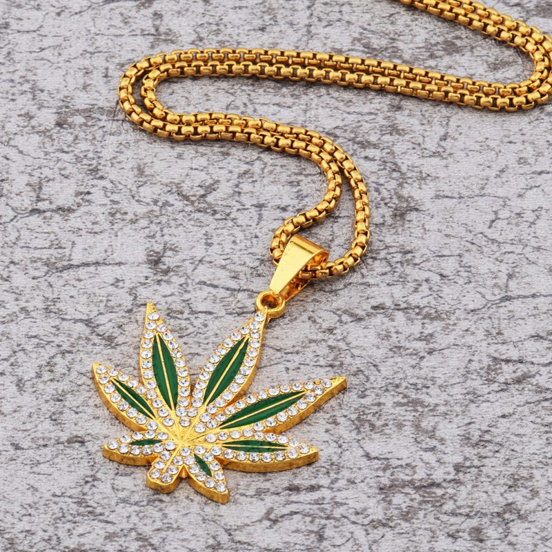 Rhinestone Weed Pendant Neckla - Dry Herb Vaping Accessories 리뷰 및 가격