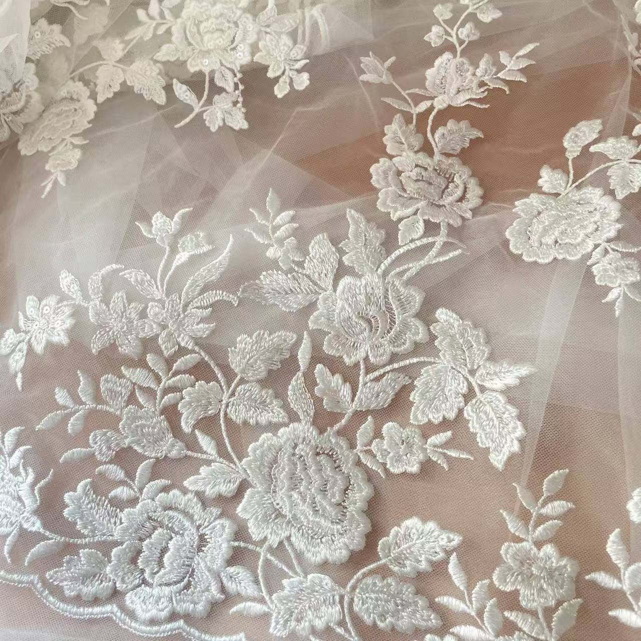French Embroidered Lace Fabric - Dry Herb Vaping Accessories 리뷰 및 가격